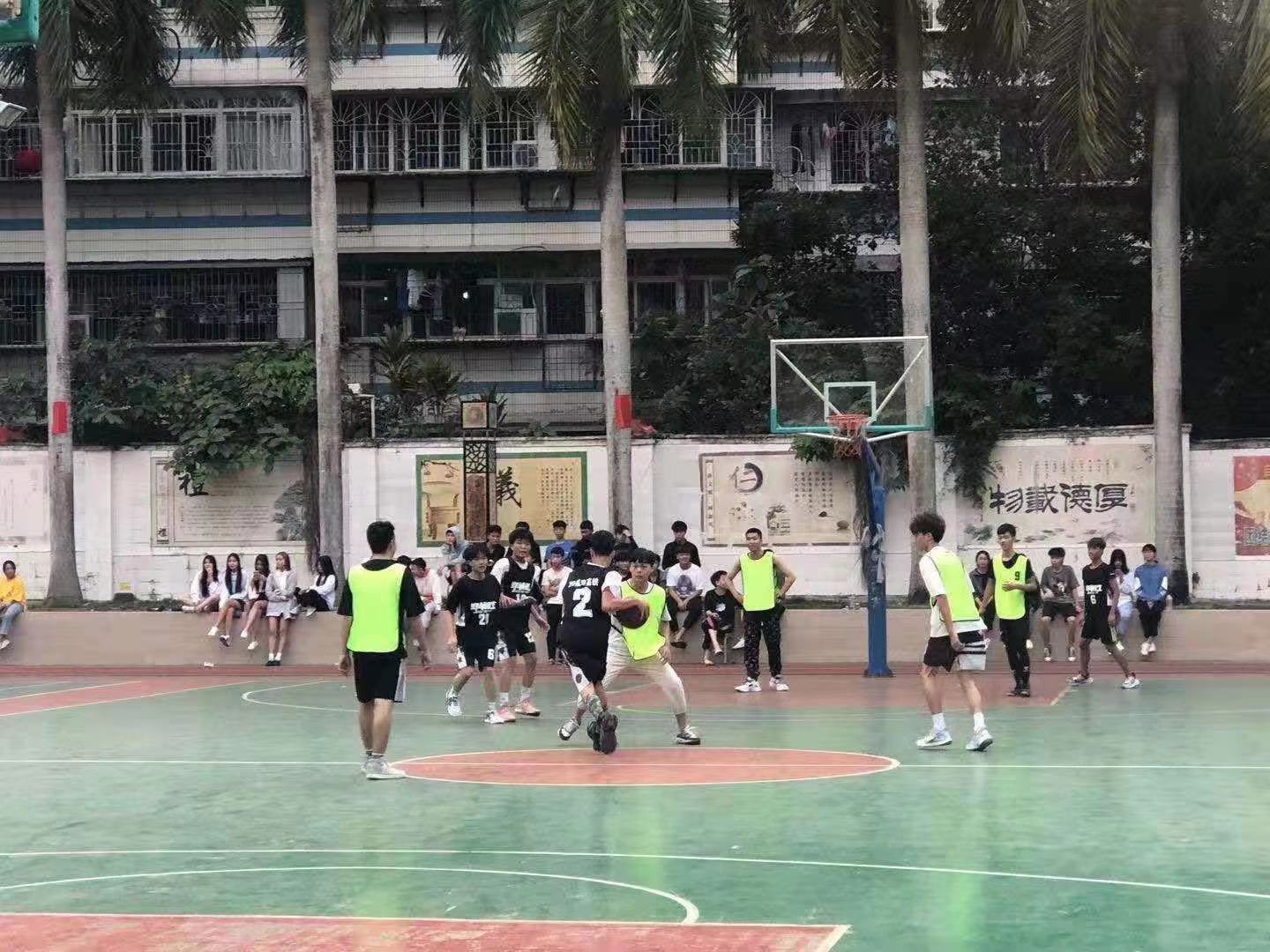 2020-2021学年度第一学期&ldquo;青春杯&rdquo;校园篮球赛