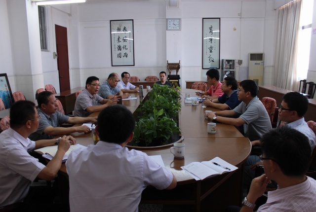 哈尔滨工业大学继续教育学院院长李旦教授一行来我校调研交流